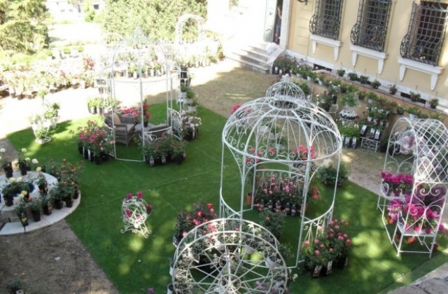 Казанлък се представи на изложението „Дни на розите“ в Италия