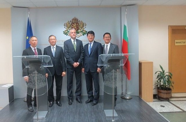 Китайци търсят наше вино за пазара в родината си