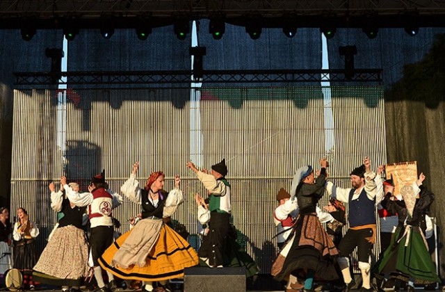 Ансамбли от Испания, Словения и Сърбия закриват фестивала в Монтана