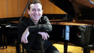 Людмил Ангелов Владимир Кираджиев и Русенска филхармония с изключителен концерт