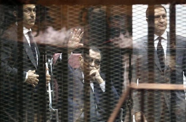 Съдът анулира оправдателната присъда на Хосни Мубарак