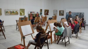 Арт ваканция започна в художествената галерия