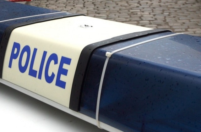 Полицай и румънски тираджия пострадаха при пътни инциденти