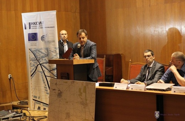 Д. Панов: Приближаването на трасето на АМ „Хемус” до В. Търново осезаемо увеличи инвеститорския интерес