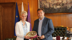 Британската посланичка сподели прекрасни впечатления от В Търново и развитието