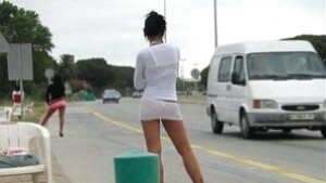 Спипаха травестит и проститутка до Колхозния