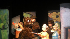 Варненският куклен театър вече и в Морската градина