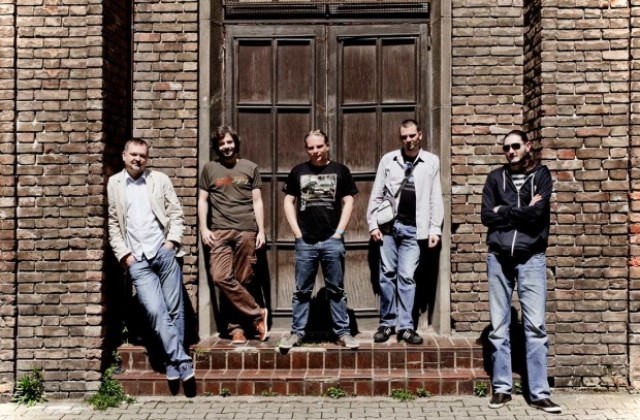 Световноизвестни турски  музиканти и свеж сръбски джаз на сцената под Асеневци