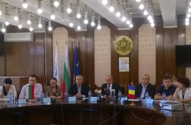 Еврокомисар открива бул. Тутракан