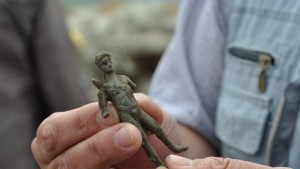 Бронзов Аполон от век разкриха археолози на Перперикон