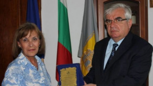 Отличиха Община Плевен за принос в българоунгарски проект