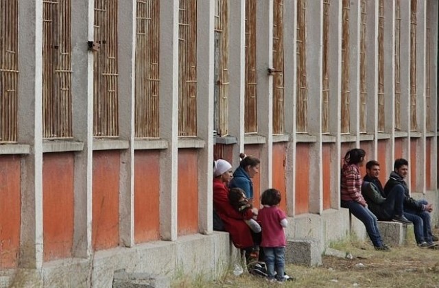 България остава в периферията на страните, силно засегнати от бежанския поток