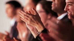 Японки изпълняват български песни в Пловдив