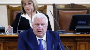 Васил Антонов внесе в НС декларация определяща като възмутителна възстановката