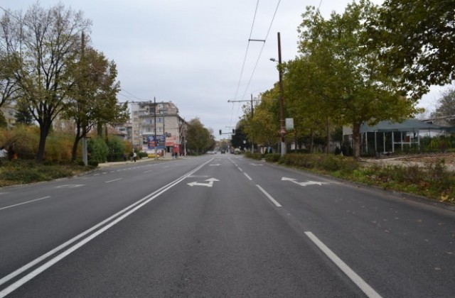 90 797 кв.м улици ще бъдат асфалтирани и преасфалтирани през 2015 г. в община Казанлък