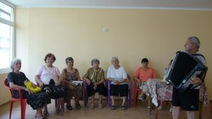 Община Димитровград кани на забава над 200 от третата възраст