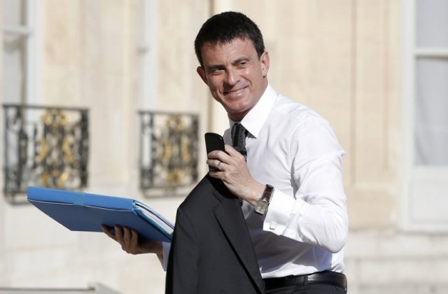 Френският премиер връща пари, возил децата си със служебен самолет на мач