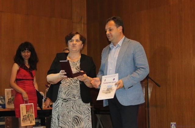 Даниел Панов получи благодарствен плакет от областната структура на СБУ