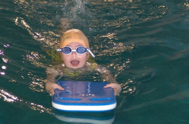 135 русенчета ще се учат да плуват