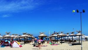 КЗП разкрива постоянни приемни по морето