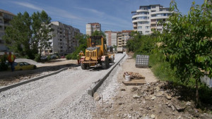 Продължава работата по изграждане на ул Серес