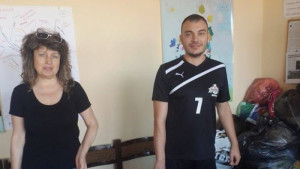 Горнооряховски младежи подпомогнаха с дрехи ЦНСТ в Стражица