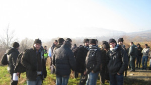 Заловиха 31 бежанци на път за Македония