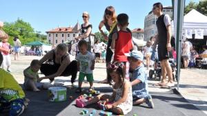 Детски панаир зарадва малчуганите от Враца