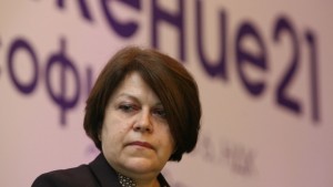 Татяна Дончева Хората са снижили критериите си към управниците
