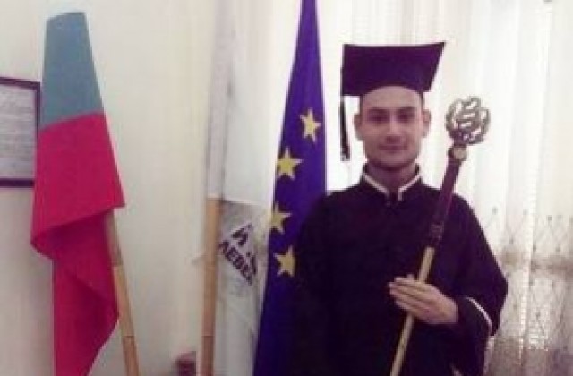 Избраха студент от МУ-Плевен за най-младия кръводарител