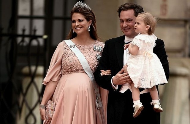 Още едно кралско бебе: Принцеса Мадалена роди момче