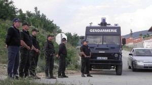 От полицията отричат опит за щурм на ромската махала край