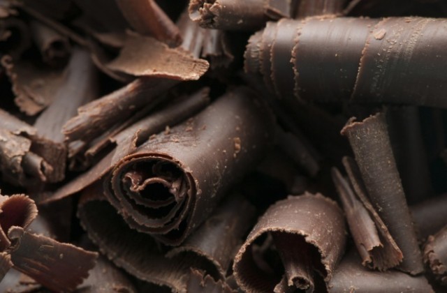 Шоколадът пази сърцето и кръвоносните съдове