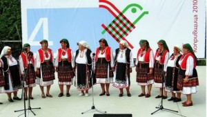 Над 500 самодейци ще пеят и танцуват избират кой да