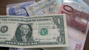 Варненски тарикати опитаха да измамят иранец на улицата