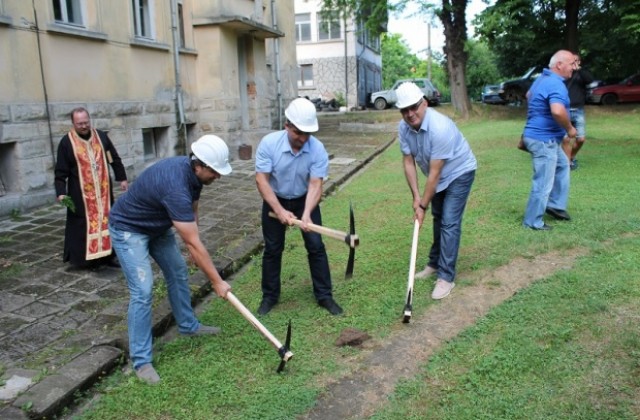 Проект за над 5,5 млн. лв. стартира в Елена