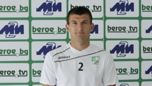 Венцислав Василев подписа с Берое