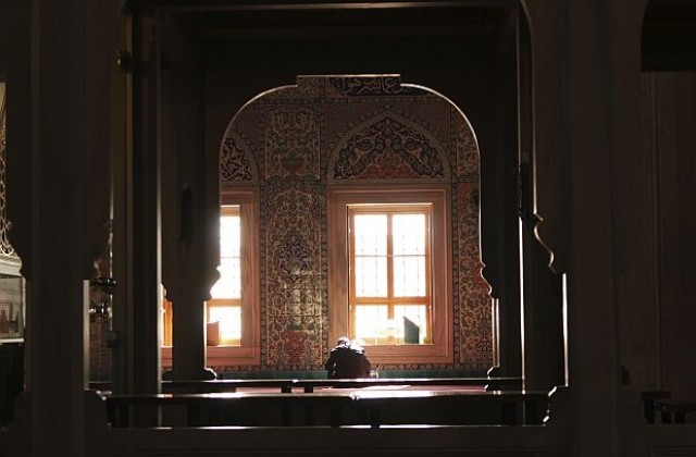 Започва свещеният за мюсюлманите месец Рамазан