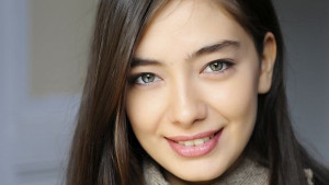 Цената на мечтите в Двете лица на Истанбул по Diema