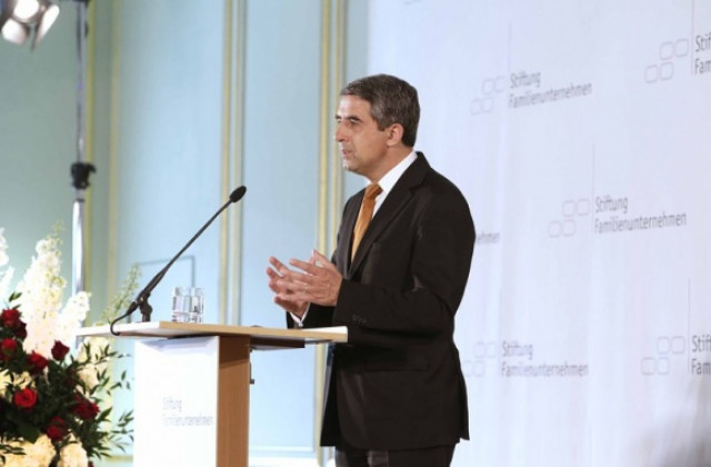 Плевнелиев апелира за продължаване диалога между Гърция и финансовите й партньори