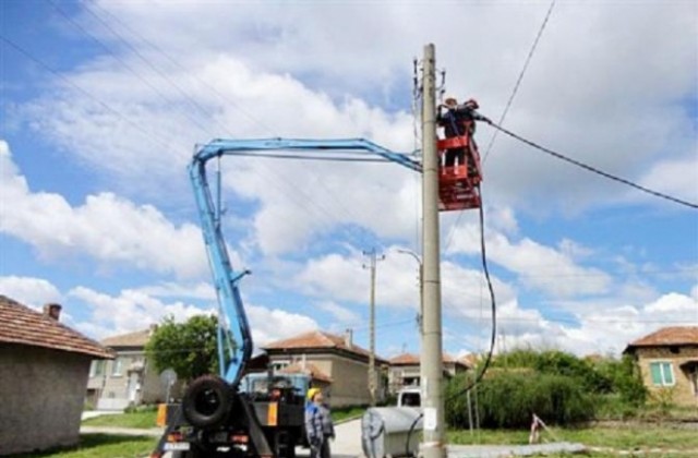 Нова въздушна мрежа изградиха в П. Тръмбеш