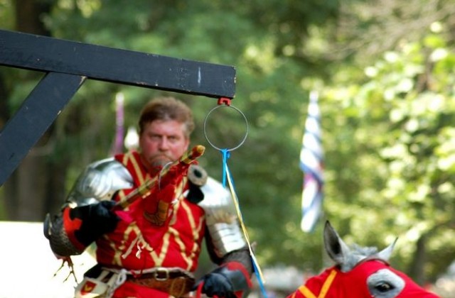 Рицарски битки връщат Асеновград към Средновековието