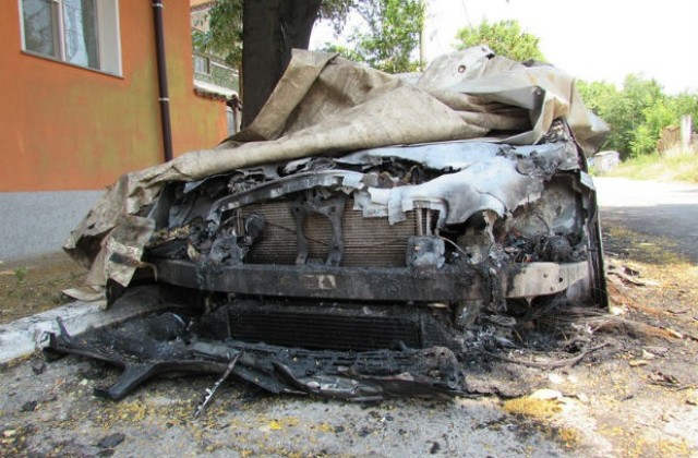 Изгоря служебният автомобил на кмета на община Иваново