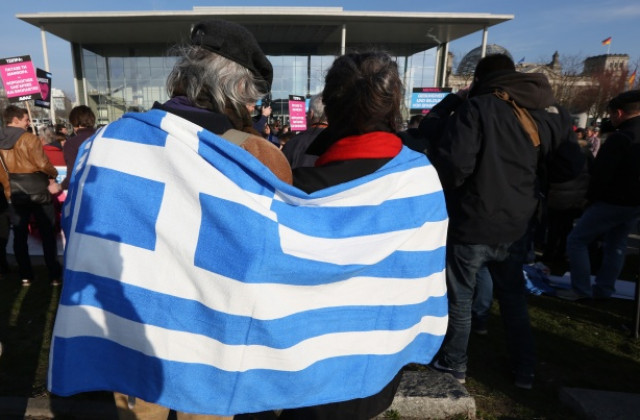 Руската ВТБ готова да участва в приватизацията на гръцки активи