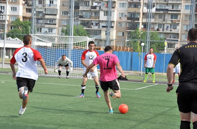 Футболен турнир се провежда във Враца