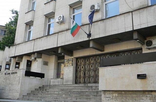 Сигнал за бомба отложи делото срещу стрелеца от Лясковец