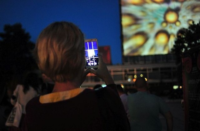 Представят “Cnnctr” (Конектор) – най-мащабния интерактивен 3D мапинг, правен у нас, на One Design Week