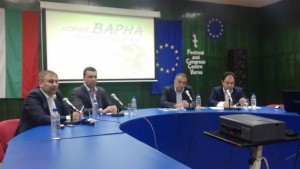 Издигнаха Данаил Папазов за кмет той още мисли