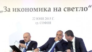 Горанов се хвали с повече приходи в хазната