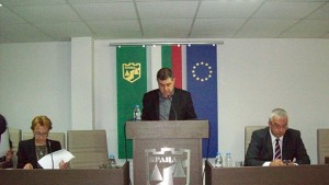 Разглеждат на второ четене наредбата за кучетата